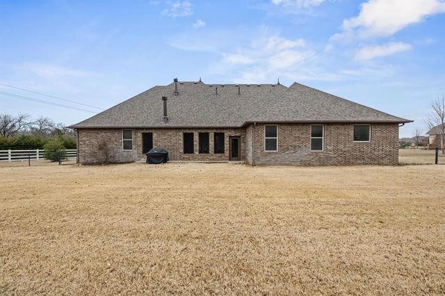 1548 Palazzo Pointe, Edmond, OK 73034