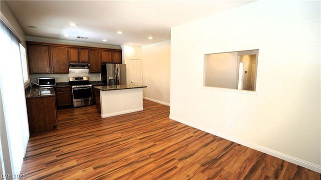 912 Baronet Drive, Las Vegas, NV 89138