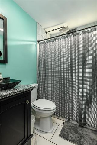 825 N 83rd Terrace, Kansas City, KS 66112