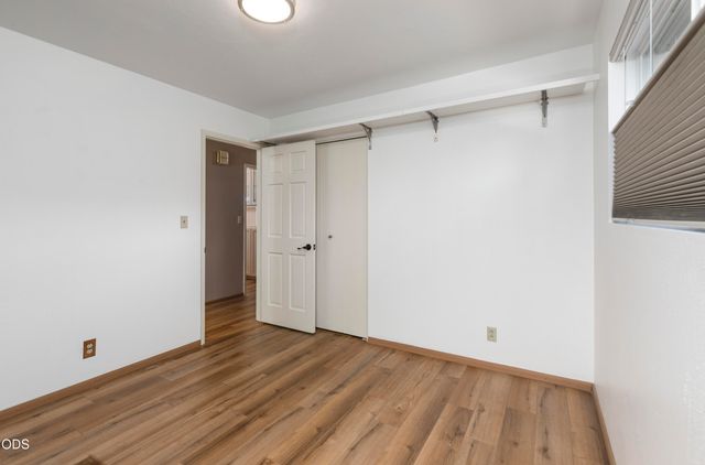 734 NW Midland Avenue, Grants Pass, OR 97526