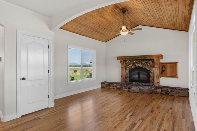 7576 Bear Creek Way, Millville, CA 96062