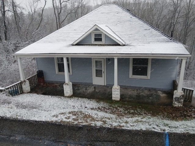 500 Pointview Rd, Brentwood, PA 15227