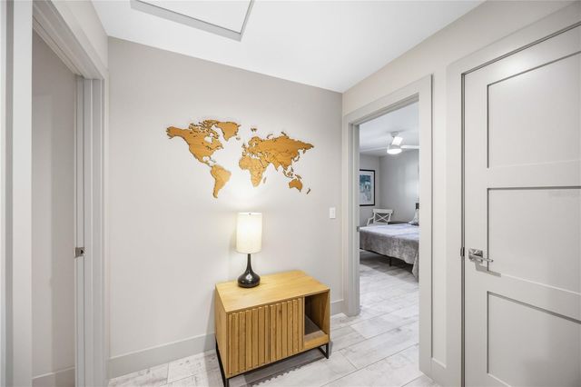 2117 RIVIERA DRIVE, Sarasota, FL 34232