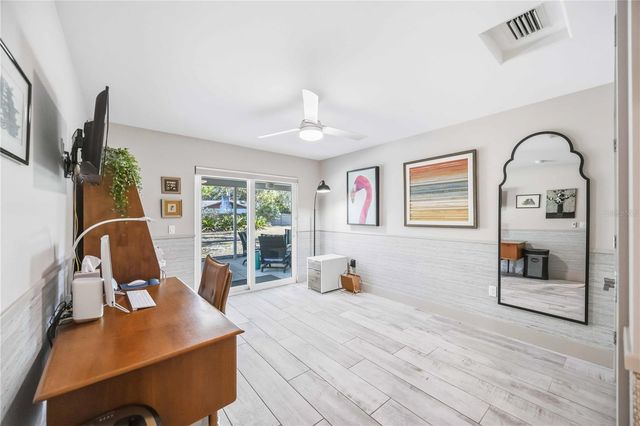 2117 RIVIERA DRIVE, Sarasota, FL 34232