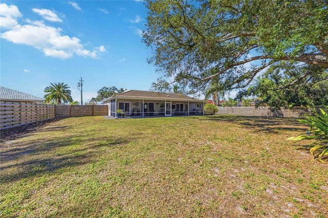 2117 RIVIERA DRIVE, Sarasota, FL 34232