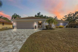 2117 RIVIERA DRIVE, Sarasota, FL 34232