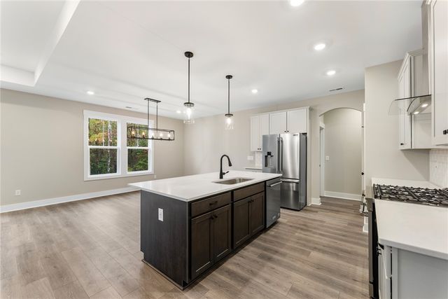 121 FALCON CREST WAY Way, Pickens, SC 29671