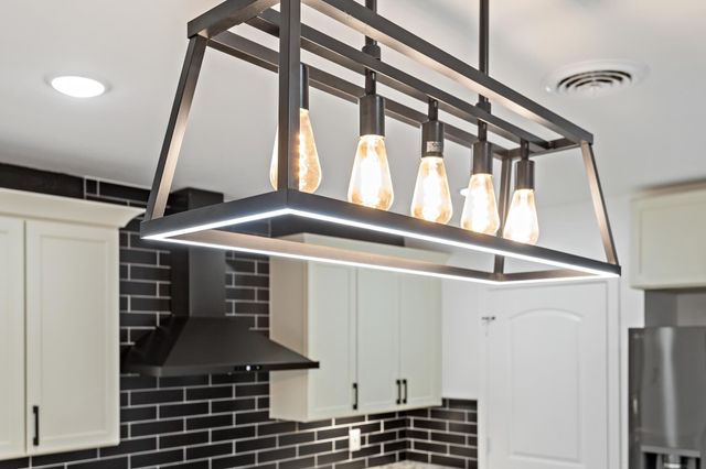 29 Knotty Pine Lane, Orange, TX 77630