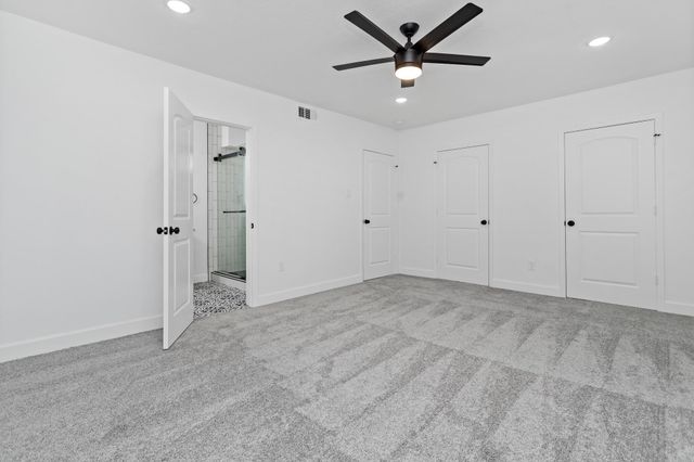 29 Knotty Pine Lane, Orange, TX 77630