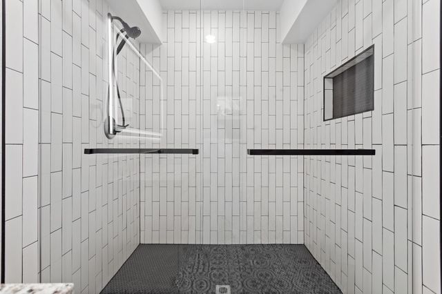 29 Knotty Pine Lane, Orange, TX 77630