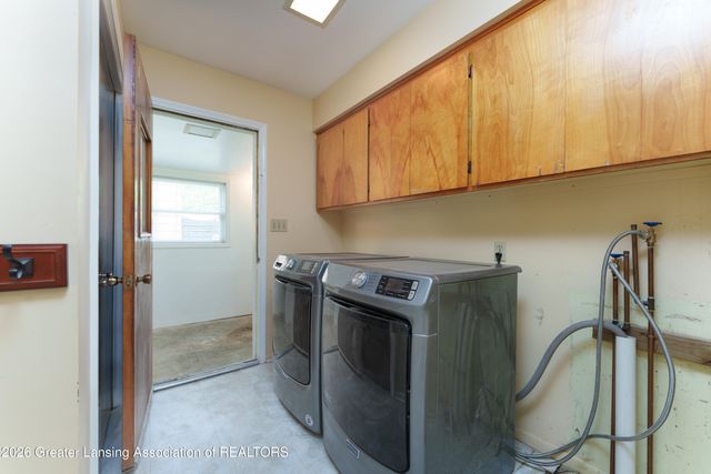 1874 Birchwood Drive, Okemos, MI 48864