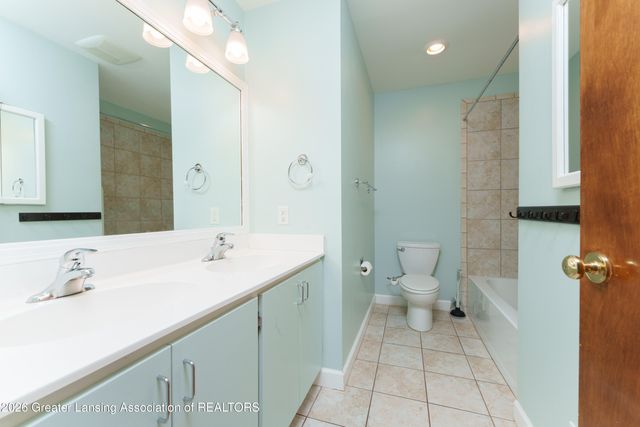 1874 Birchwood Drive, Okemos, MI 48864