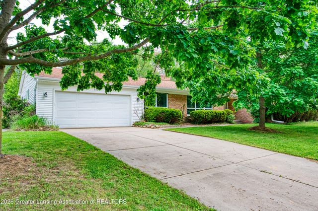 1874 Birchwood Drive, Okemos, MI 48864