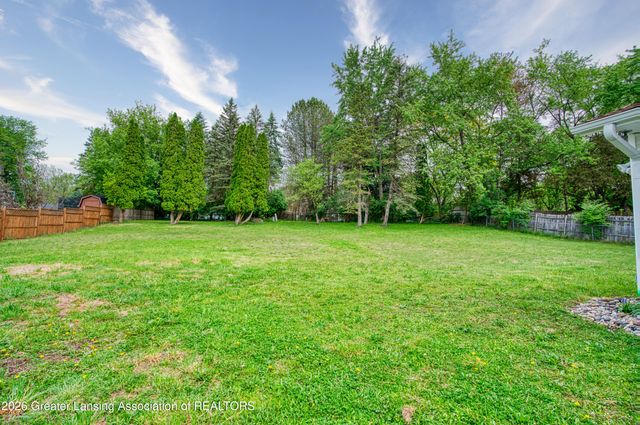 1874 Birchwood Drive, Okemos, MI 48864