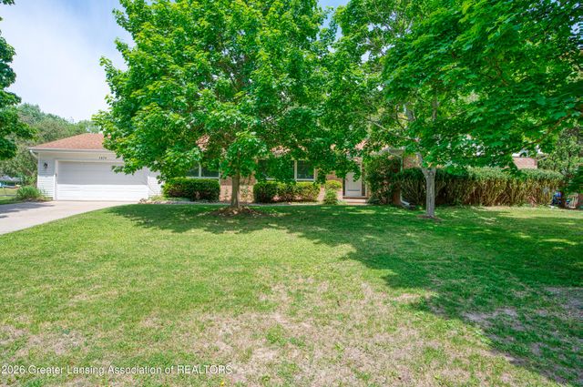 1874 Birchwood Drive, Okemos, MI 48864