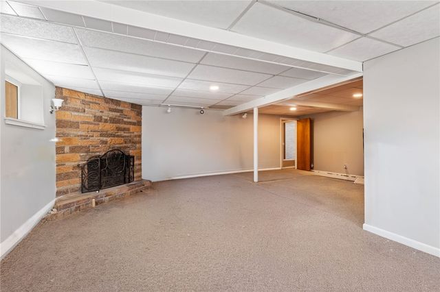 132 Ruggles Avenue, Newport, RI 02840