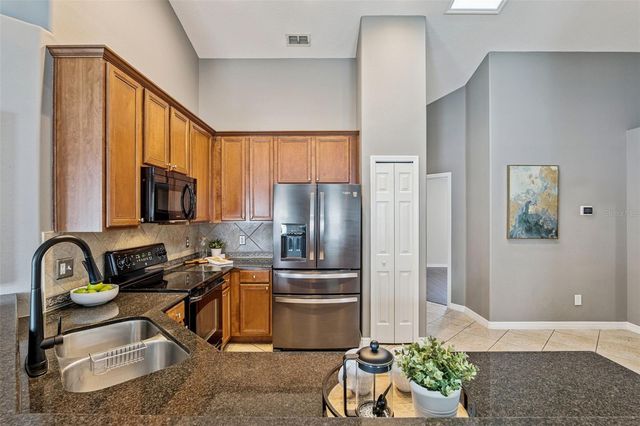1462 BARN OWL LOOP, Sanford, FL 32773