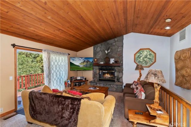 1134 Siskiyou Drive, Big Bear Lake, CA 92315