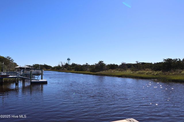 116 SW 6th Street, Oak Island, NC 28465