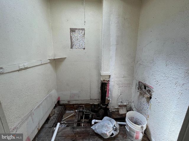 2234 BOOTH ST, Baltimore, MD 21223