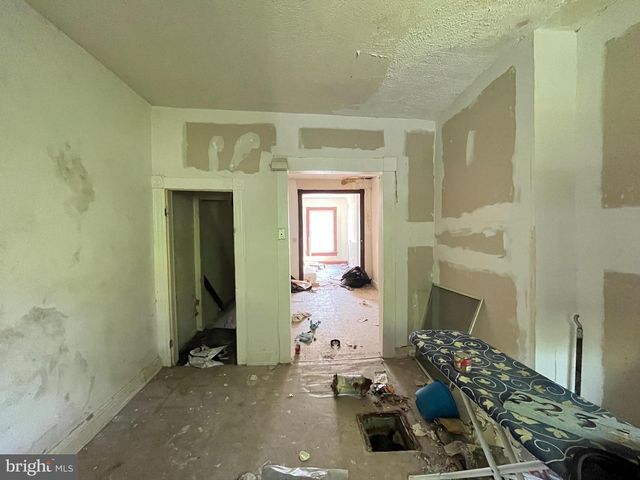 2234 BOOTH ST, Baltimore, MD 21223