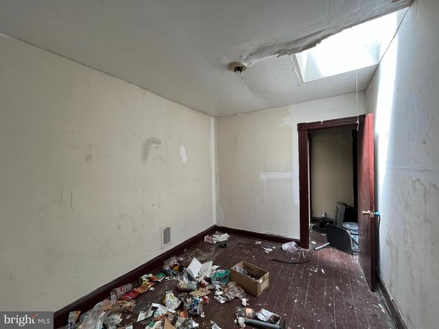 2234 BOOTH ST, Baltimore, MD 21223