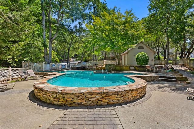 208 Bridge Lane SE, Smyrna, GA 30082