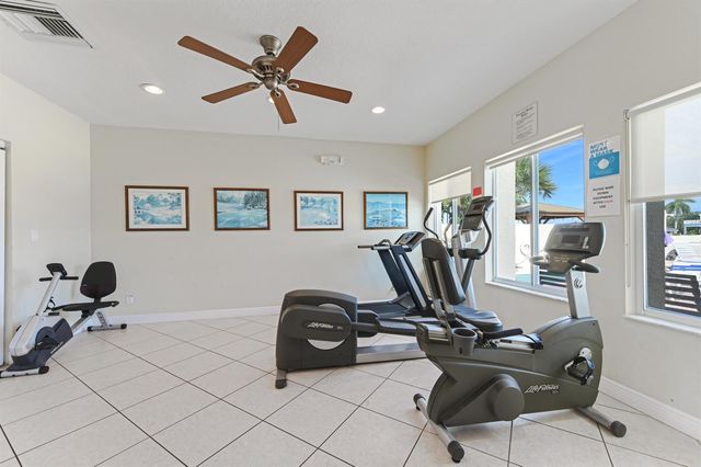 650 Snug Harbor Drive G401, Boynton Beach, FL 33435