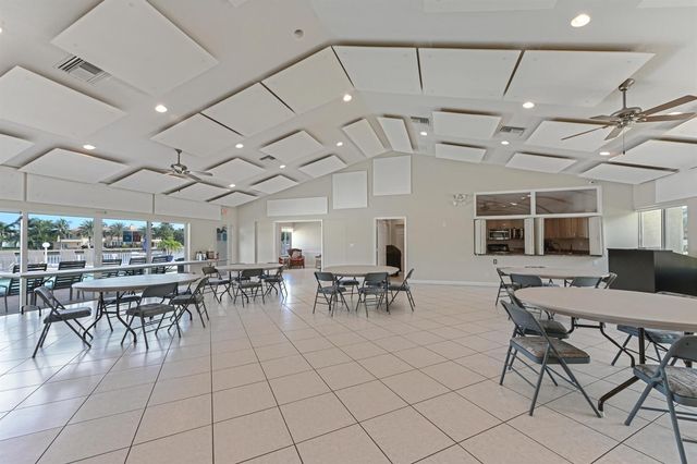 650 Snug Harbor Drive G401, Boynton Beach, FL 33435