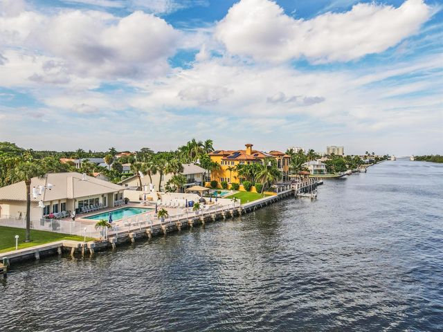 650 Snug Harbor Drive G401, Boynton Beach, FL 33435