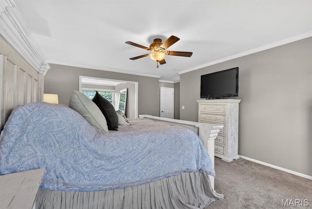927 Baintree Lane, Ballwin, MO 63011