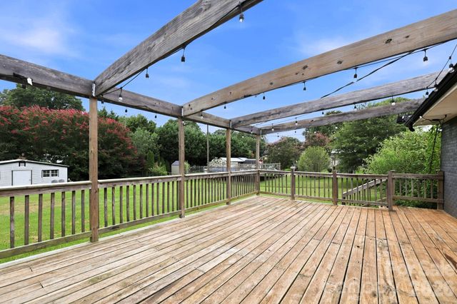 131 Midwood Lane, Belmont, NC 28012