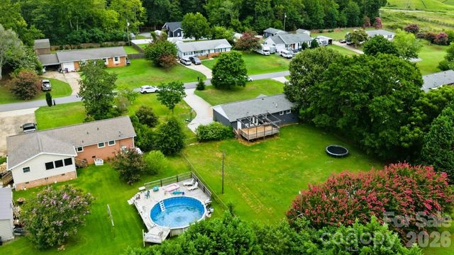 131 Midwood Lane, Belmont, NC 28012
