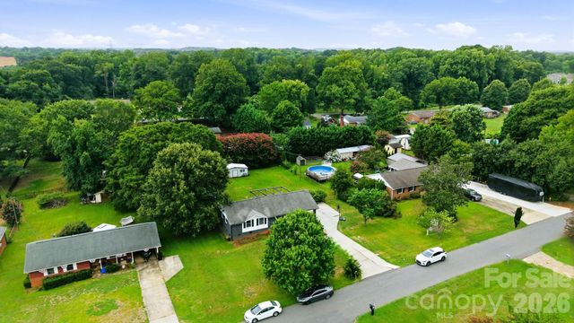 131 Midwood Lane, Belmont, NC 28012