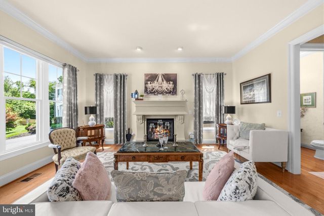 6189 ADELINE CT, Mclean, VA 22101