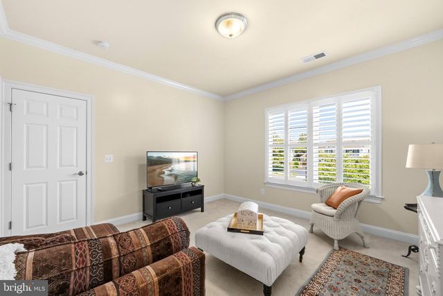 6189 ADELINE CT, Mclean, VA 22101