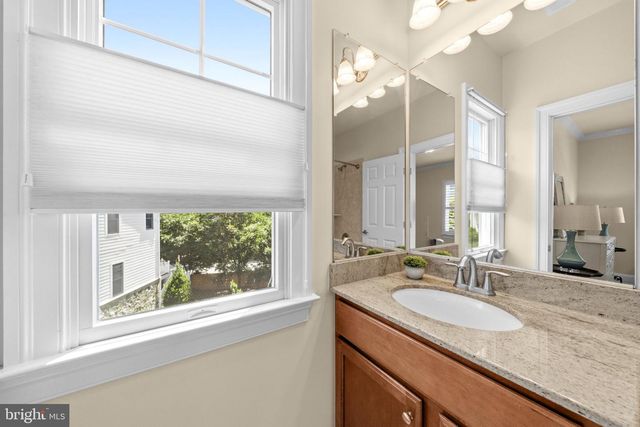 6189 ADELINE CT, Mclean, VA 22101