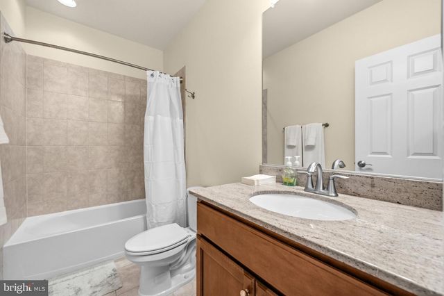 6189 ADELINE CT, Mclean, VA 22101