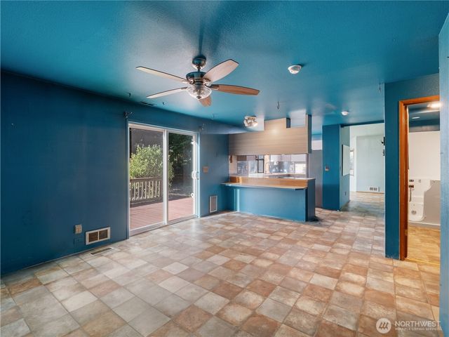 8307 188th Street Ct E, Puyallup, WA 98375