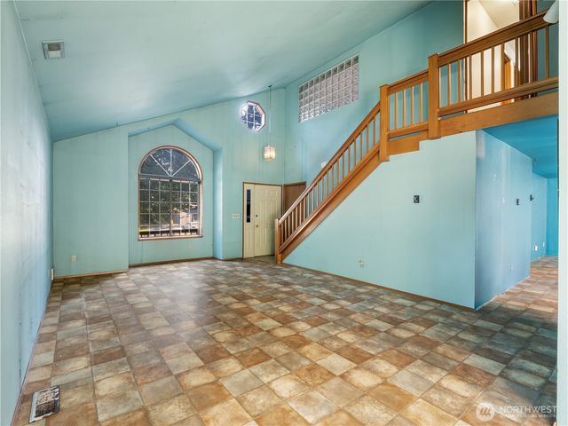 8307 188th Street Ct E, Puyallup, WA 98375