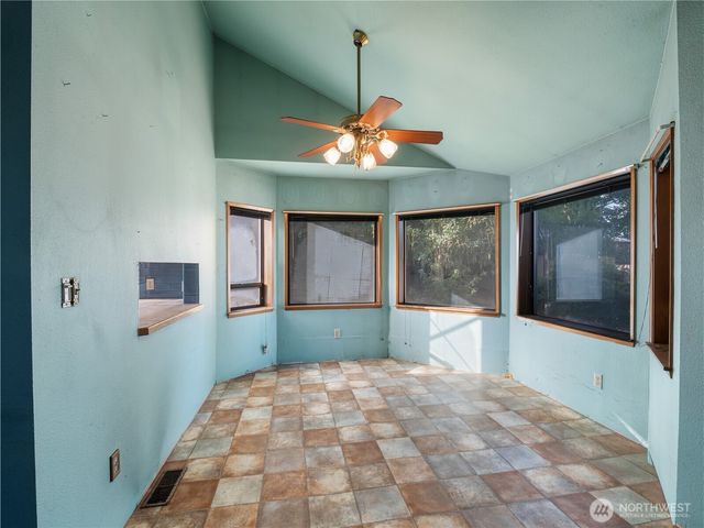 8307 188th Street Ct E, Puyallup, WA 98375