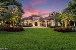 7717 Trent CT, Naples, FL 34113