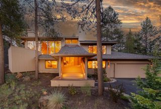 57690 Yellow Pine Lane, Sunriver, OR 97707