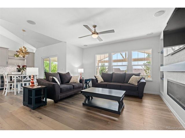 7161 S Langdale Ct, Aurora, CO 80016