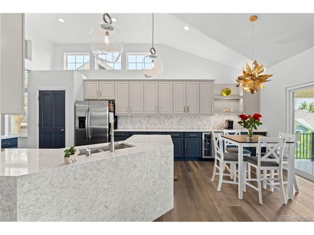 7161 S Langdale Ct, Aurora, CO 80016