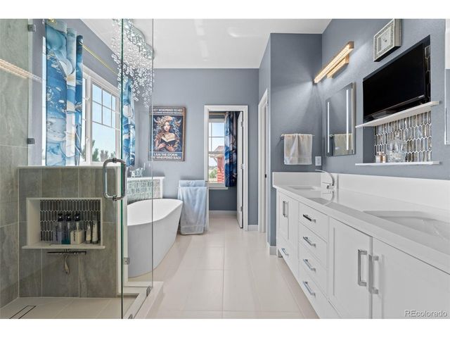 7161 S Langdale Ct, Aurora, CO 80016
