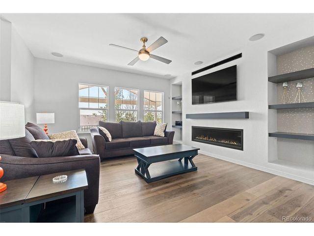 7161 S Langdale Ct, Aurora, CO 80016