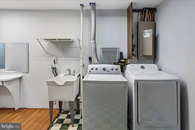 2839 SHEPPERTON TER, Silver Spring, MD 20904