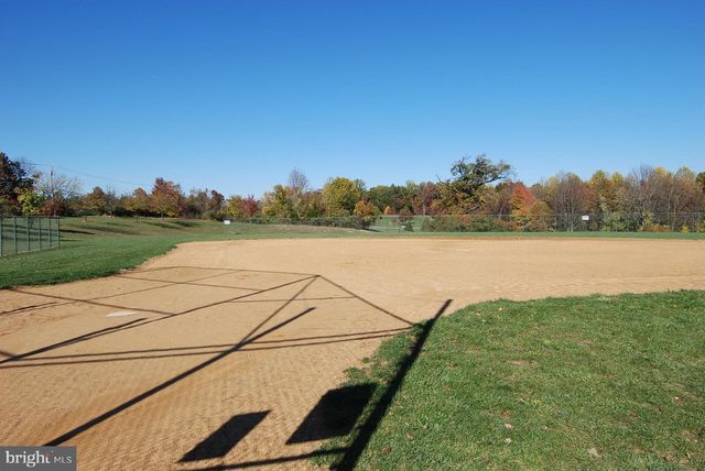 2839 SHEPPERTON TER, Silver Spring, MD 20904