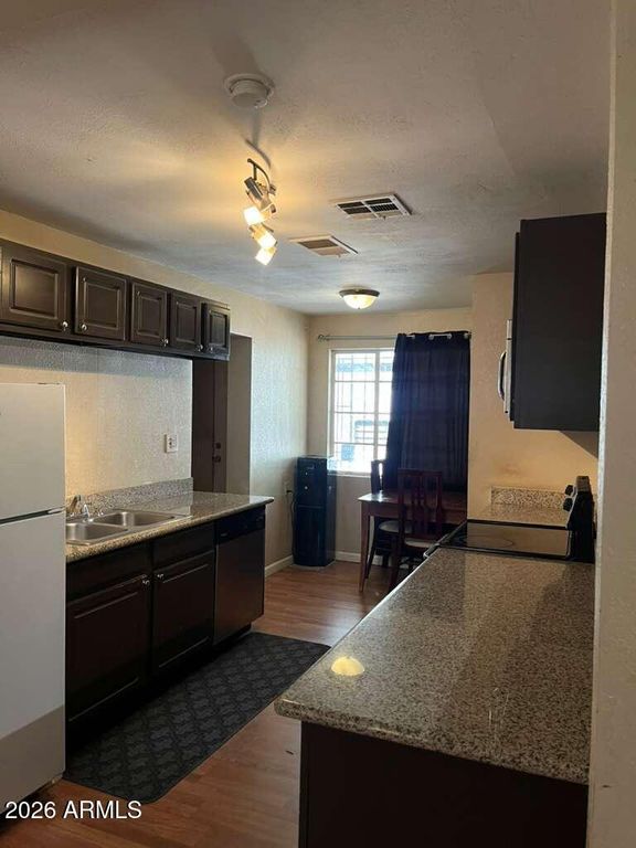 3242 W SELLS Drive, Phoenix, AZ 85017 — photo 2